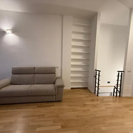 Chic Loft In Porta Venezia 펜션
